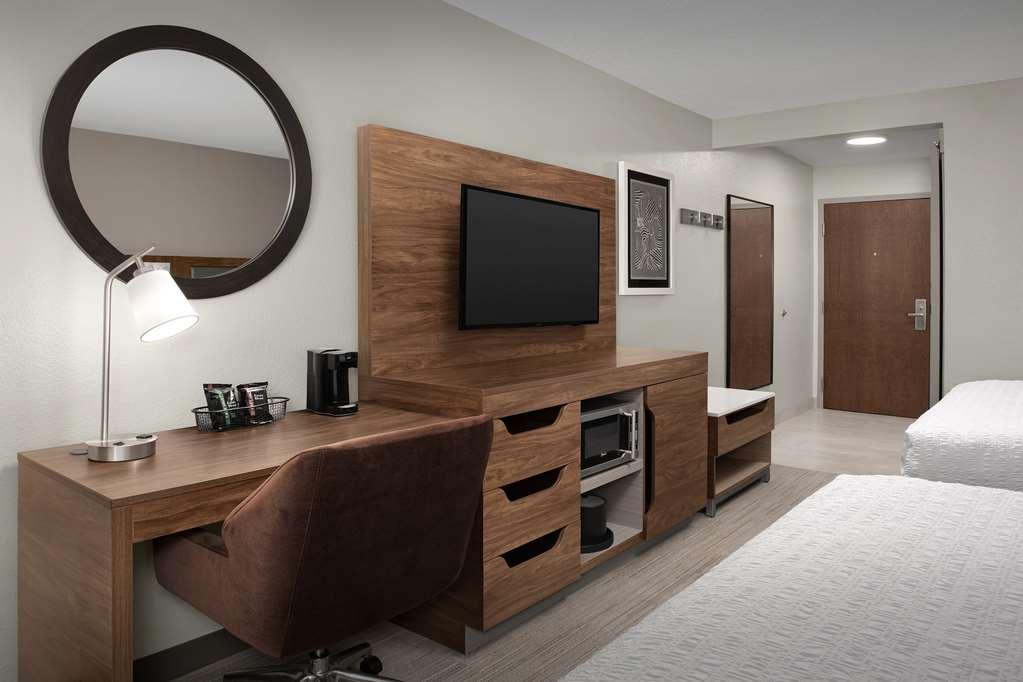 Hampton Inn & Suites פאסו רובלס חדר תמונה